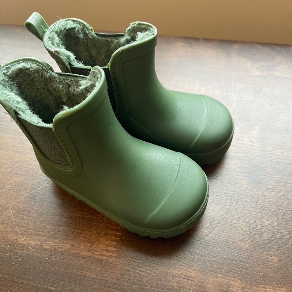 BearPaw Kids Green Rain Boots